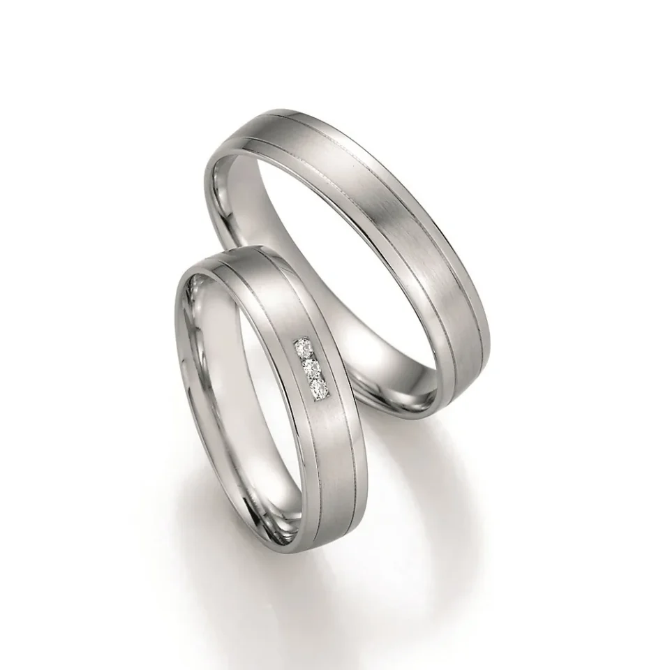 Alianzas de boda de paladio con diamantes