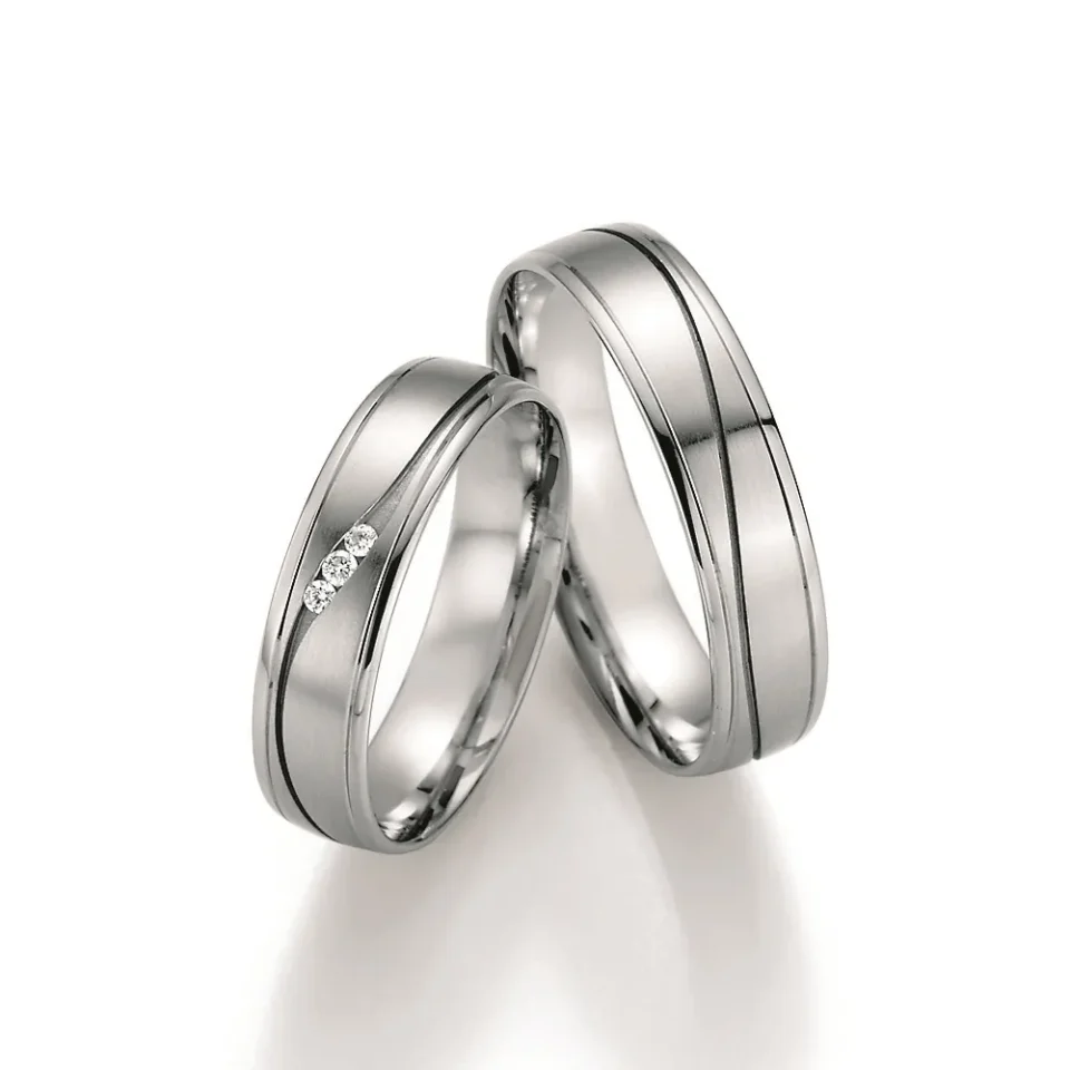 Alianzas de boda de paladio con diamantes