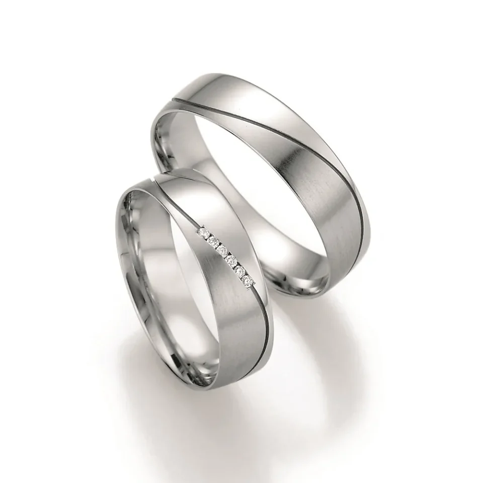 Alianzas de boda de paladio con diamantes