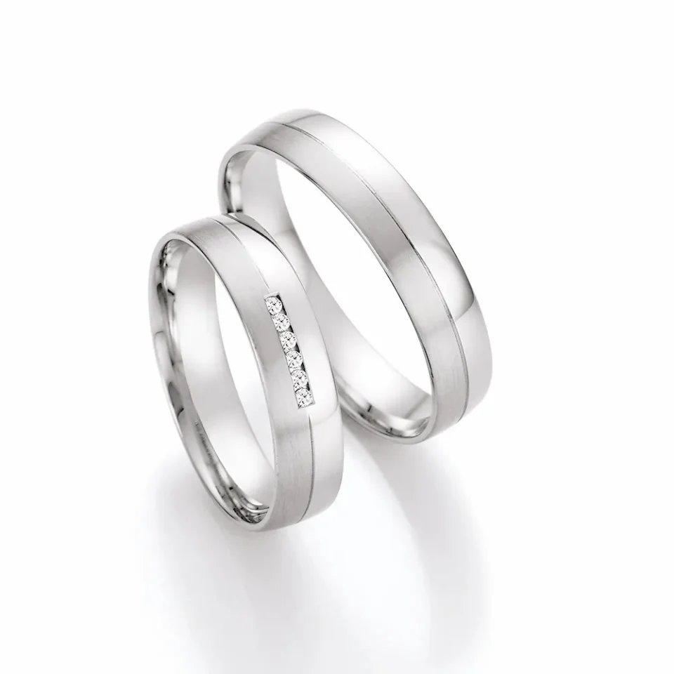 Alianzas de boda de paladio con diamantes