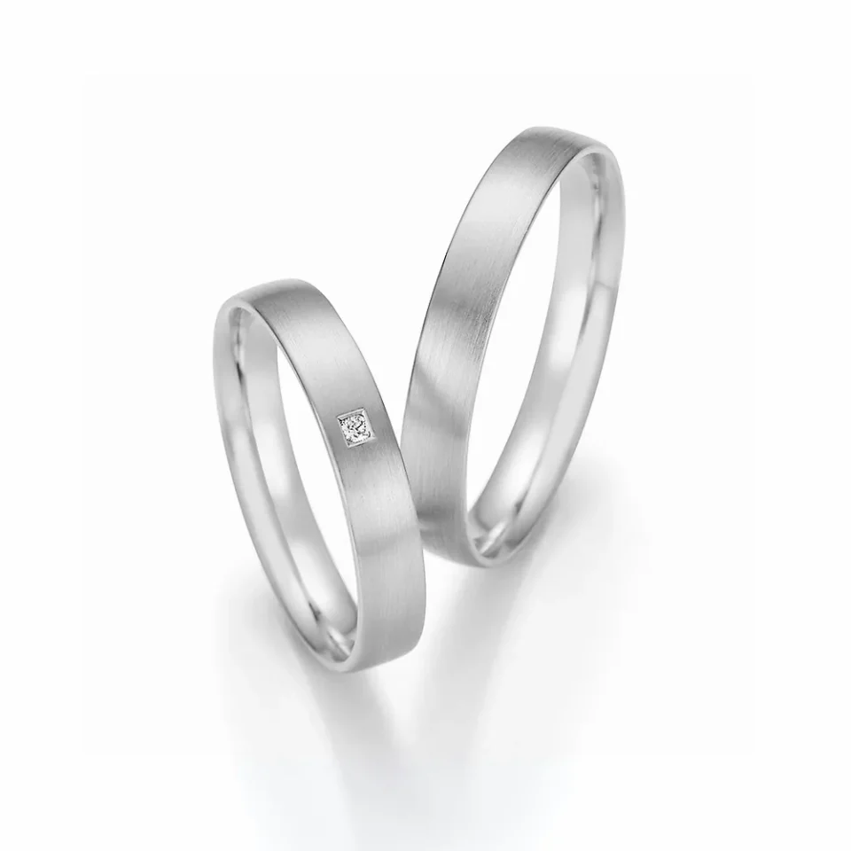 Alianzas de boda de oro blanco con diamante