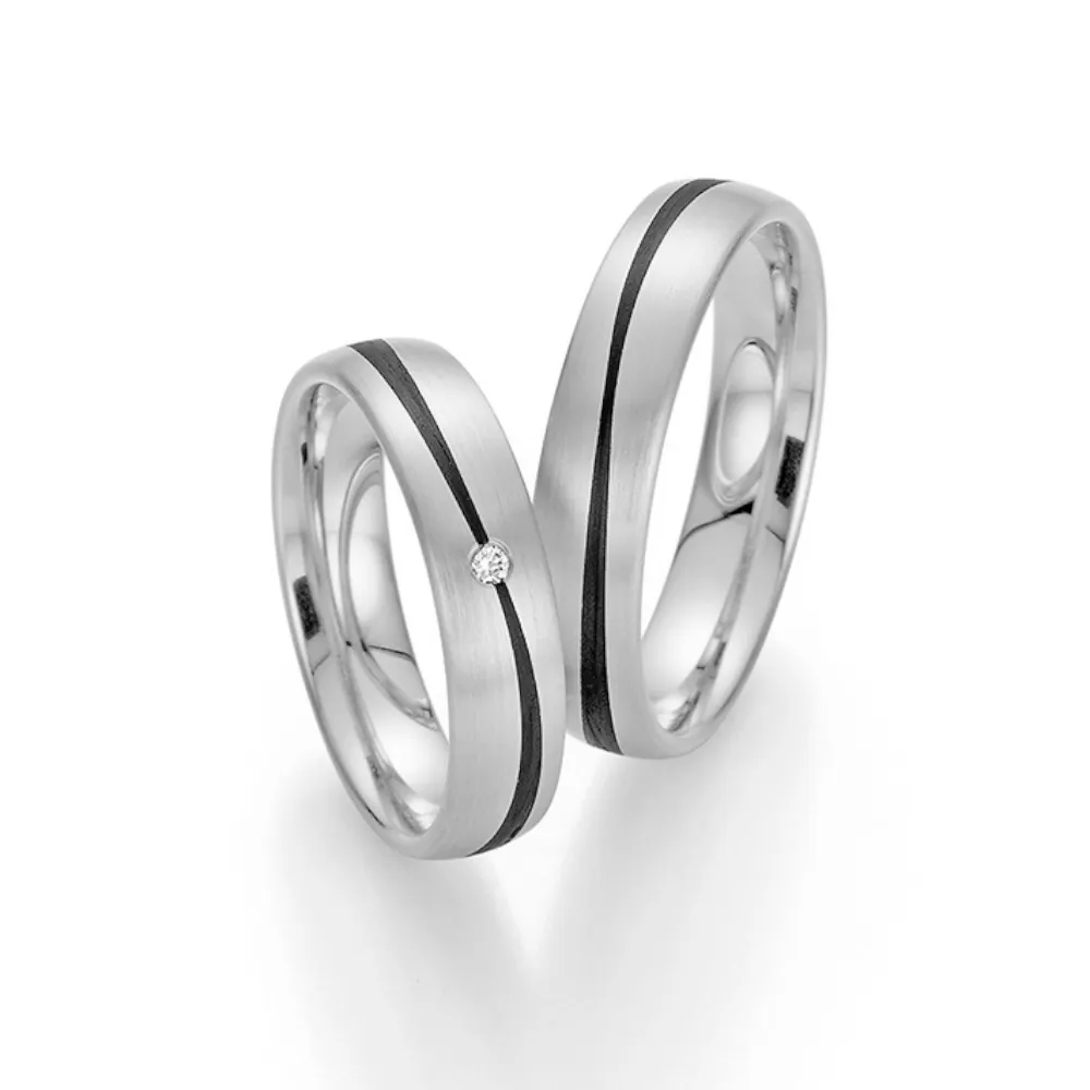Alianzas de boda de platino y carbono con diamante