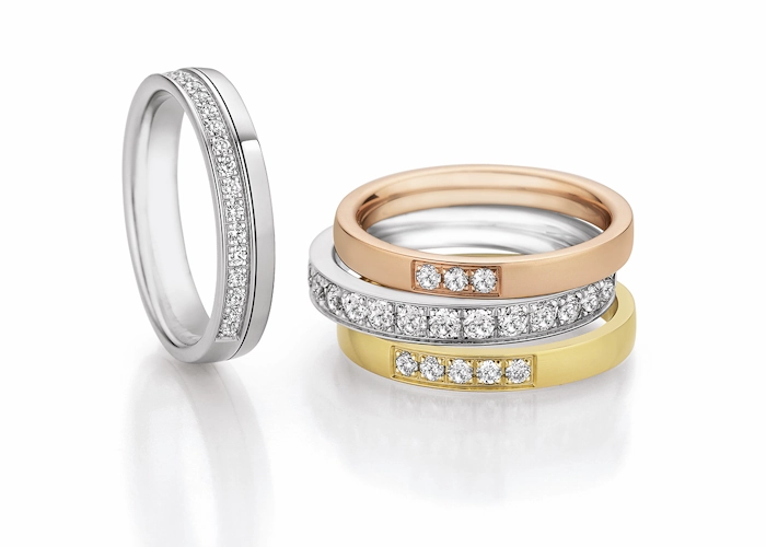 anillos de la memoria en oro rosa, amarillo o blanco paladiado