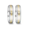 Alianzas de boda de acero y oro amarillo con diamantes
