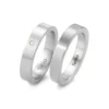Alianzas de boda de acero con diamante