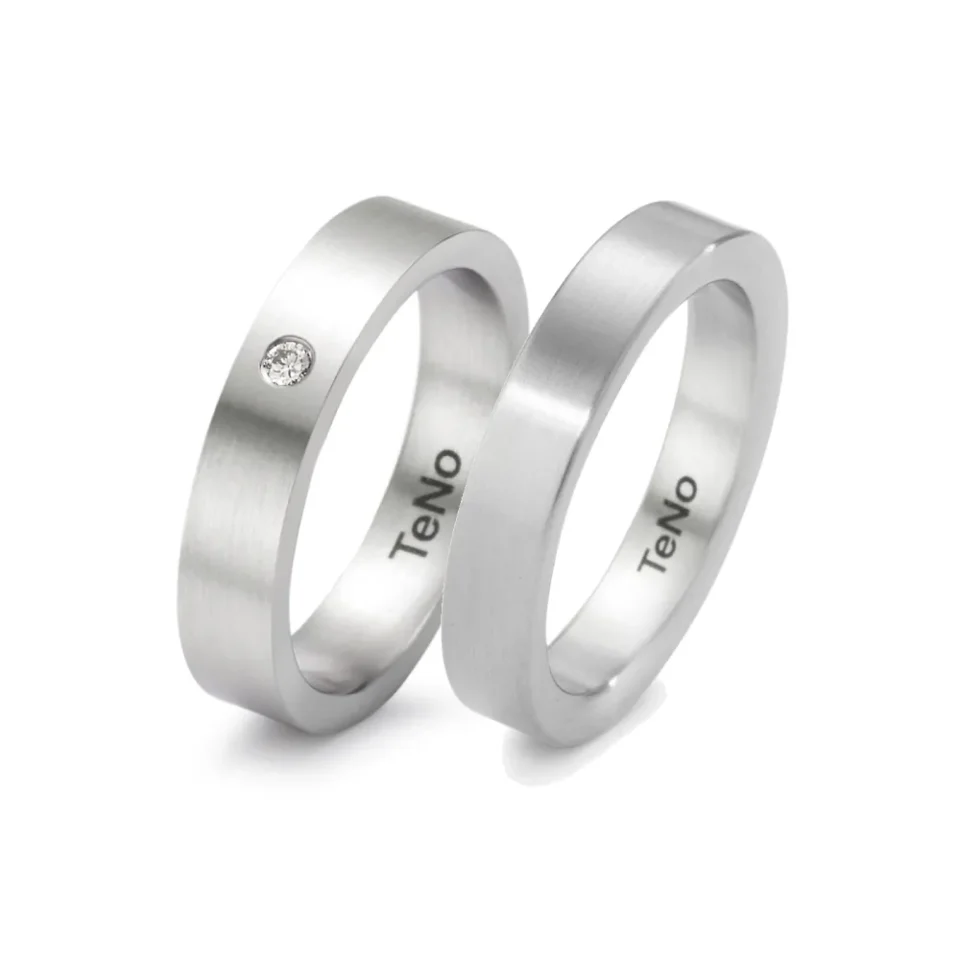 Alianzas de boda de acero con diamante