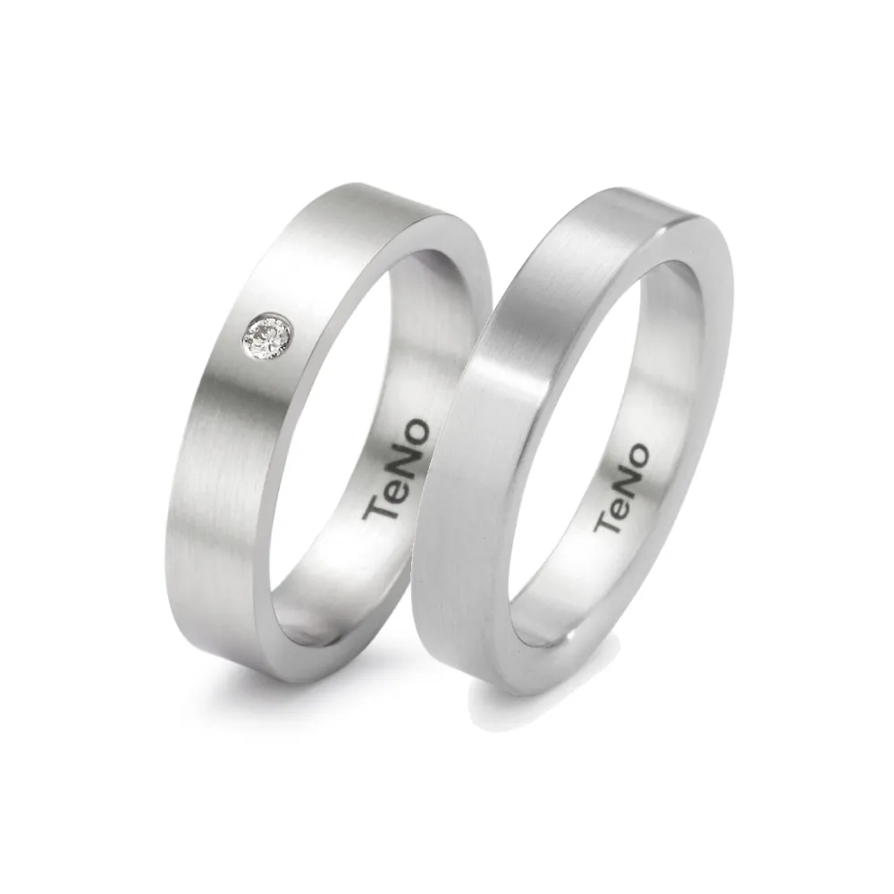 Alianzas de boda de acero con diamante