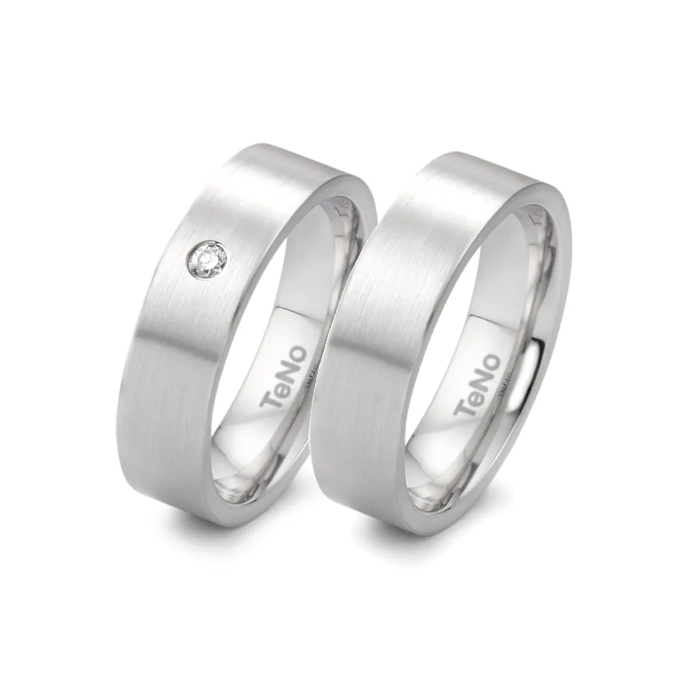 Alianzas de boda de acero con diamante