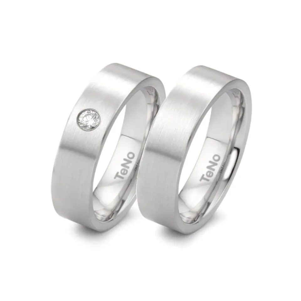 Alianzas de boda de acero con diamante