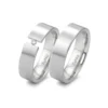Alianzas de boda de acero con diamante