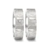 Alianzas de boda de acero con diamante