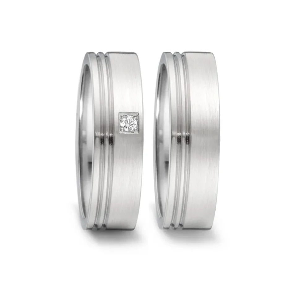 Alianzas de boda de acero con diamante