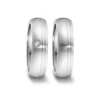 Alianzas de boda de acero con diamante