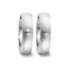 Alianzas de boda de acero con diamante