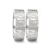 Alianzas de boda de acero con diamante
