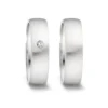 Alianzas de boda de acero con diamante