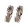 Alianzas de boda de titanio y platino con diamante