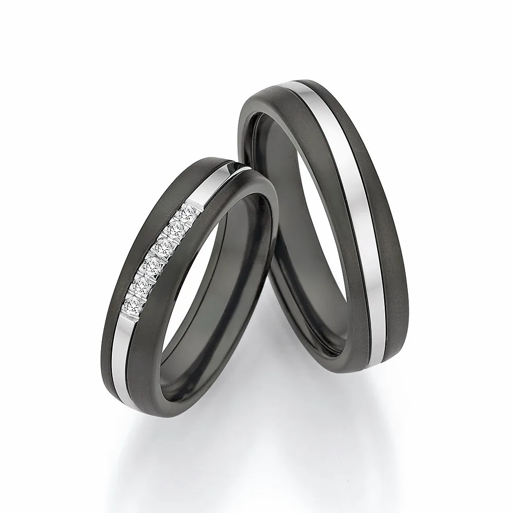 Alianzas de boda de zirconio y oro blanco con diamantes