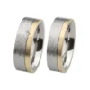 Alianzas de boda de acero y oro amarillo con diamante
