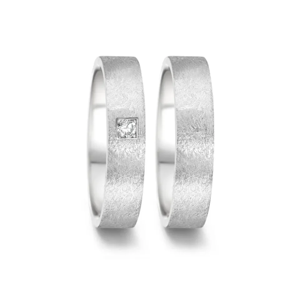 Alianzas de boda de acero con diamante