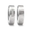 Alianzas de boda de acero con diamantes