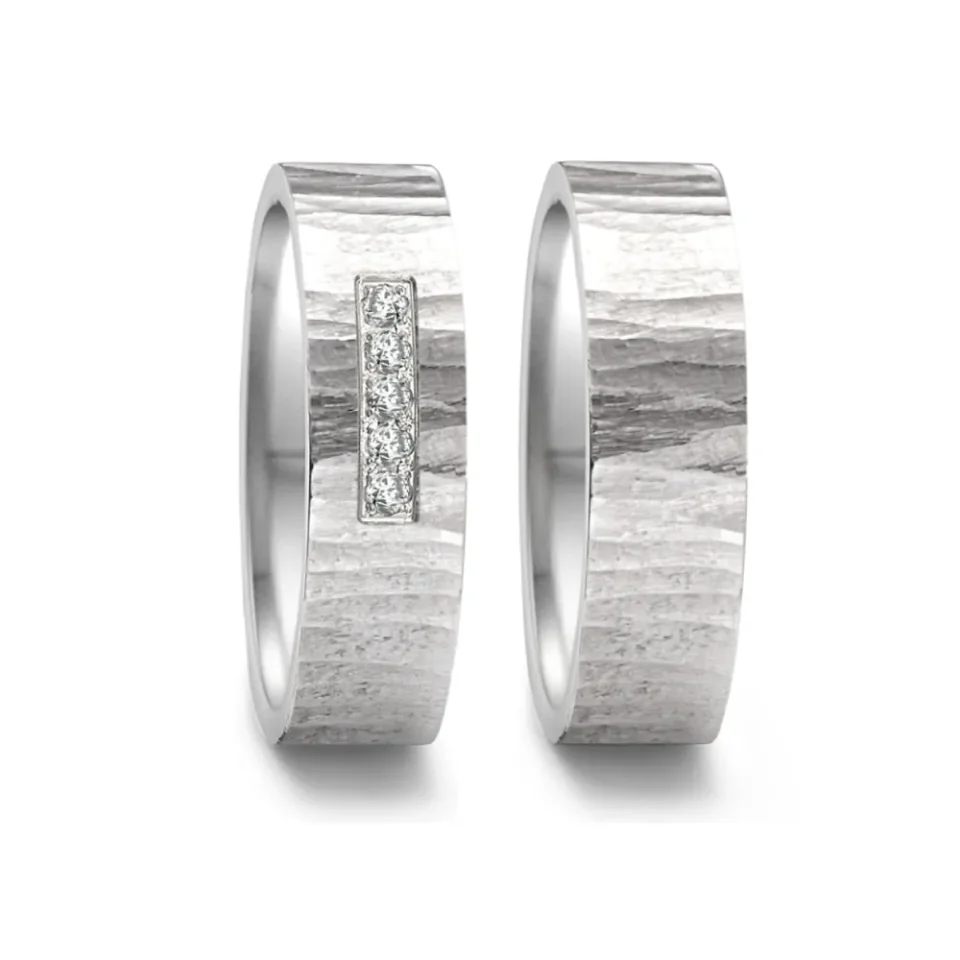 Alianzas de boda de acero con diamantes