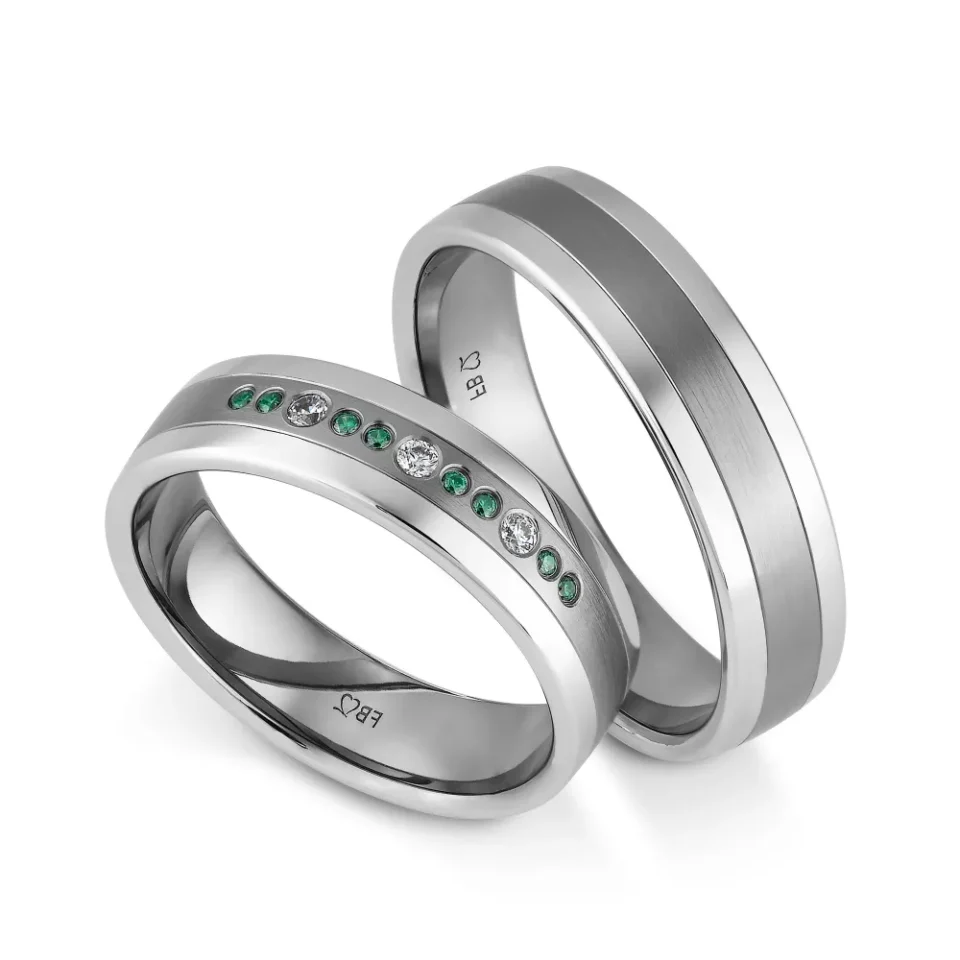 Alianzas de boda de tántalo y oro blanco con diamantes