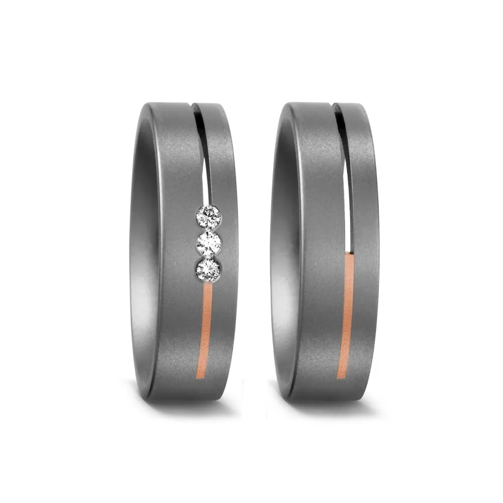 Alianzas de boda de titanio y oro rosado con diamantes