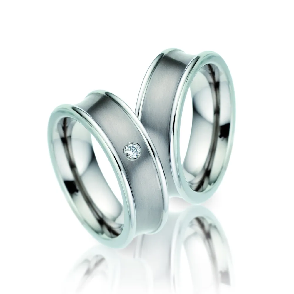Alianzas de boda de titanio con diamante