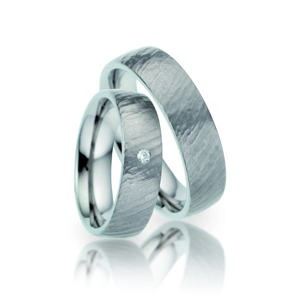 Alianzas de boda de titanio con diamante