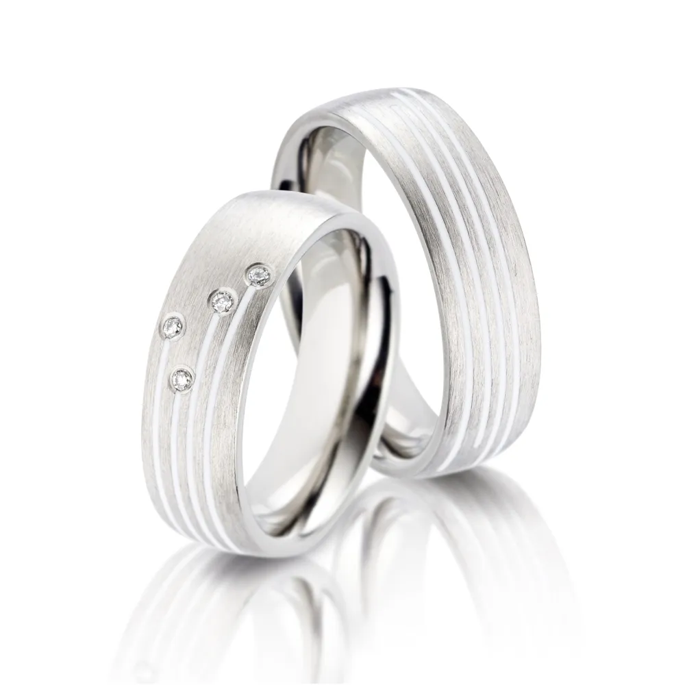 Alianzas de boda de titanio y cerámica con diamantes