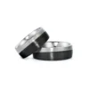 Alianzas de boda de titanio y carbono con diamantes
