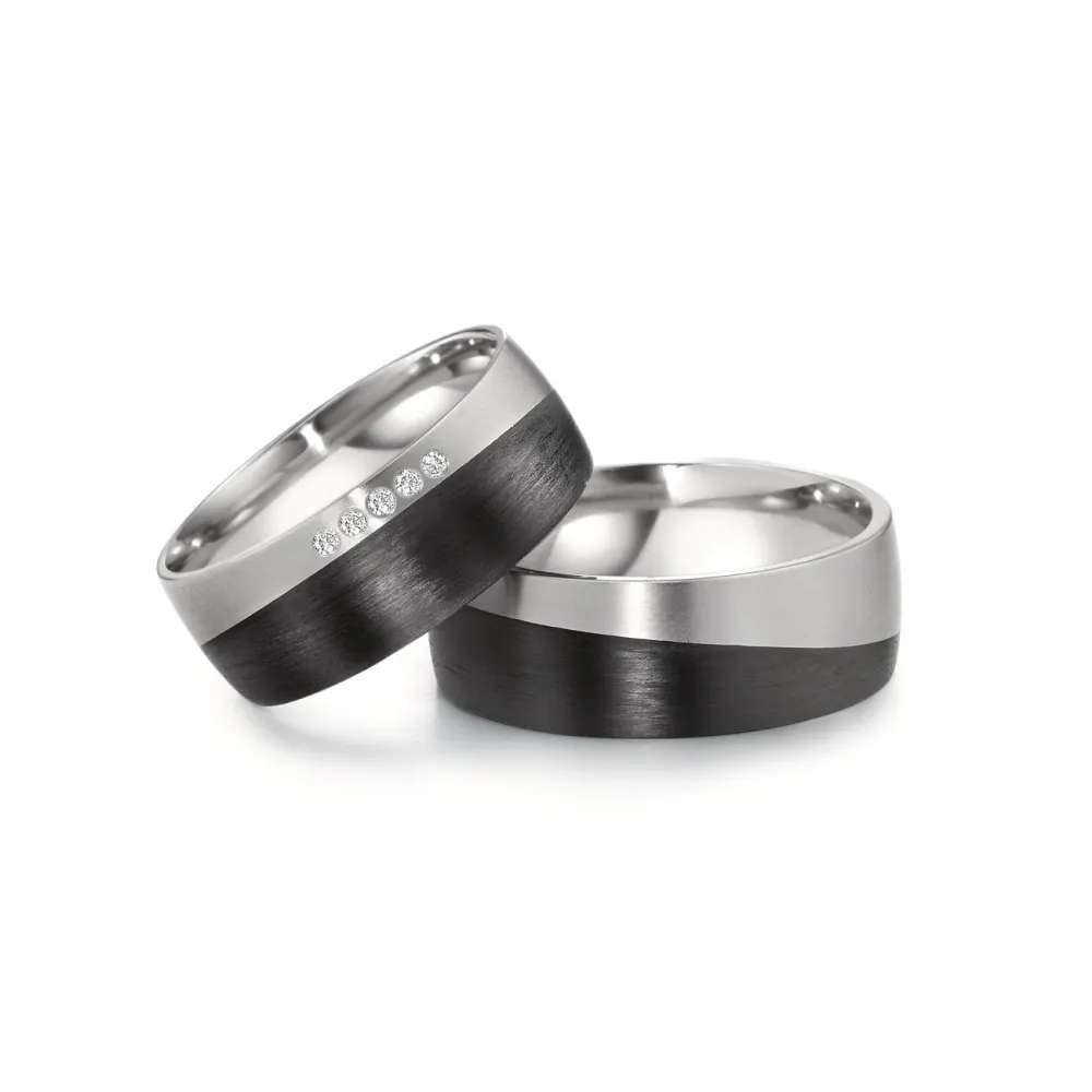 Alianzas de boda de titanio y carbono con diamantes