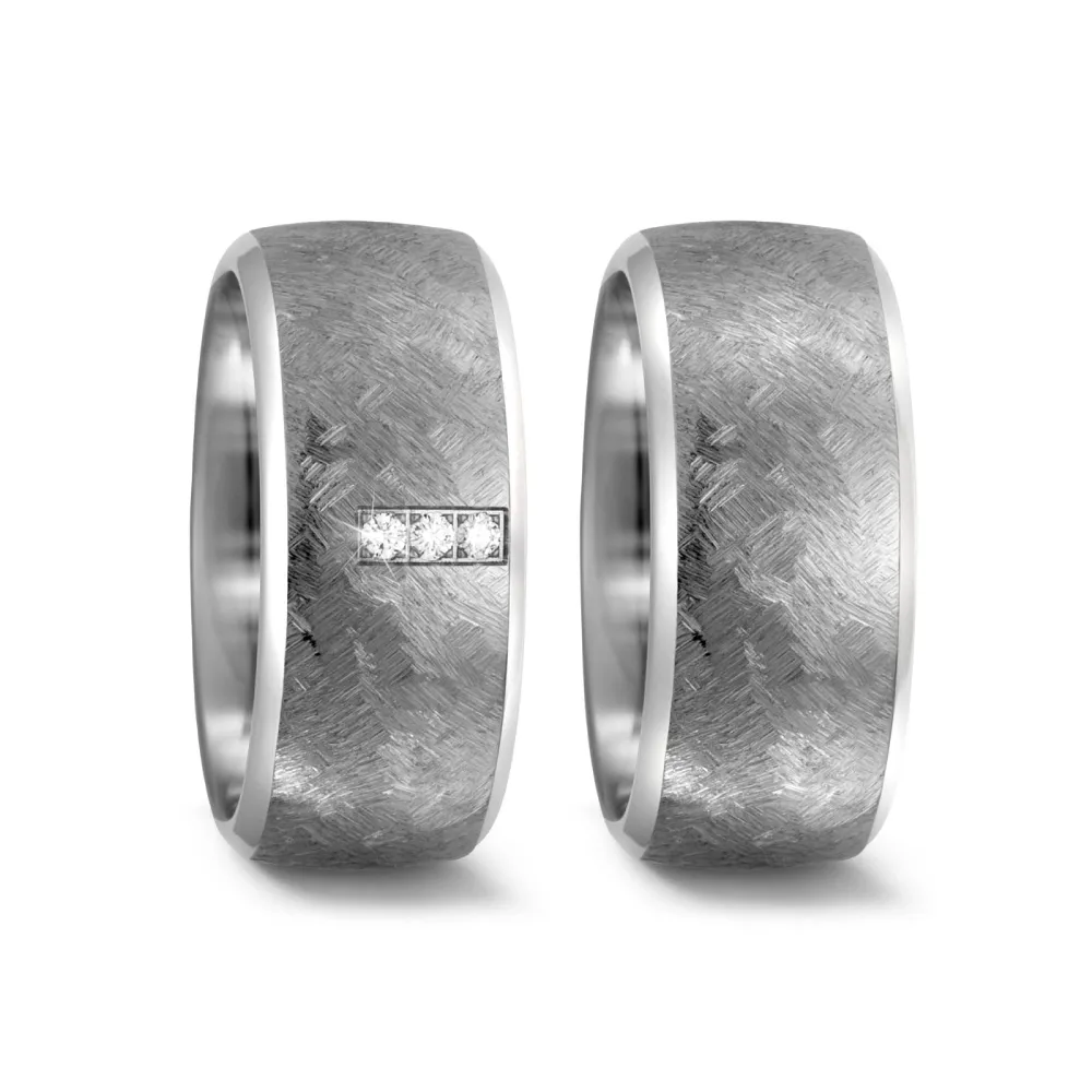 Alianzas de boda de titanio con diamantes