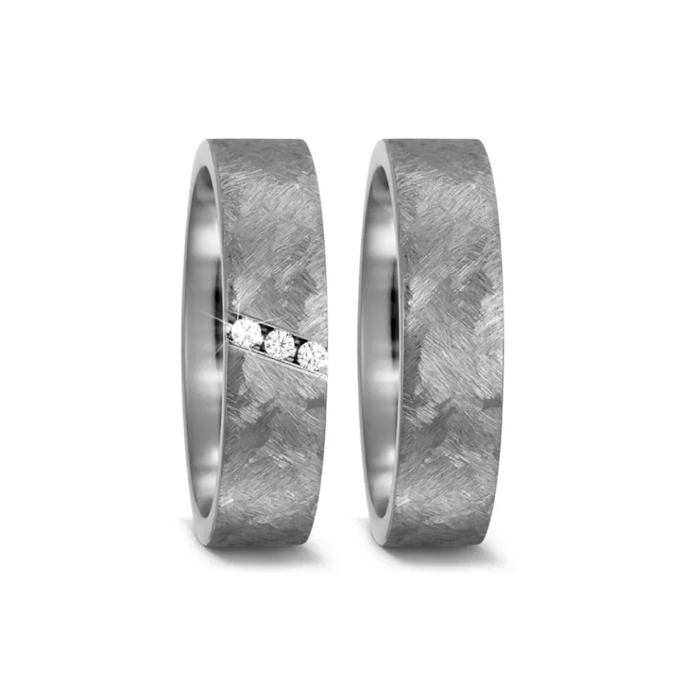 Alianzas de boda de titanio con diamantes