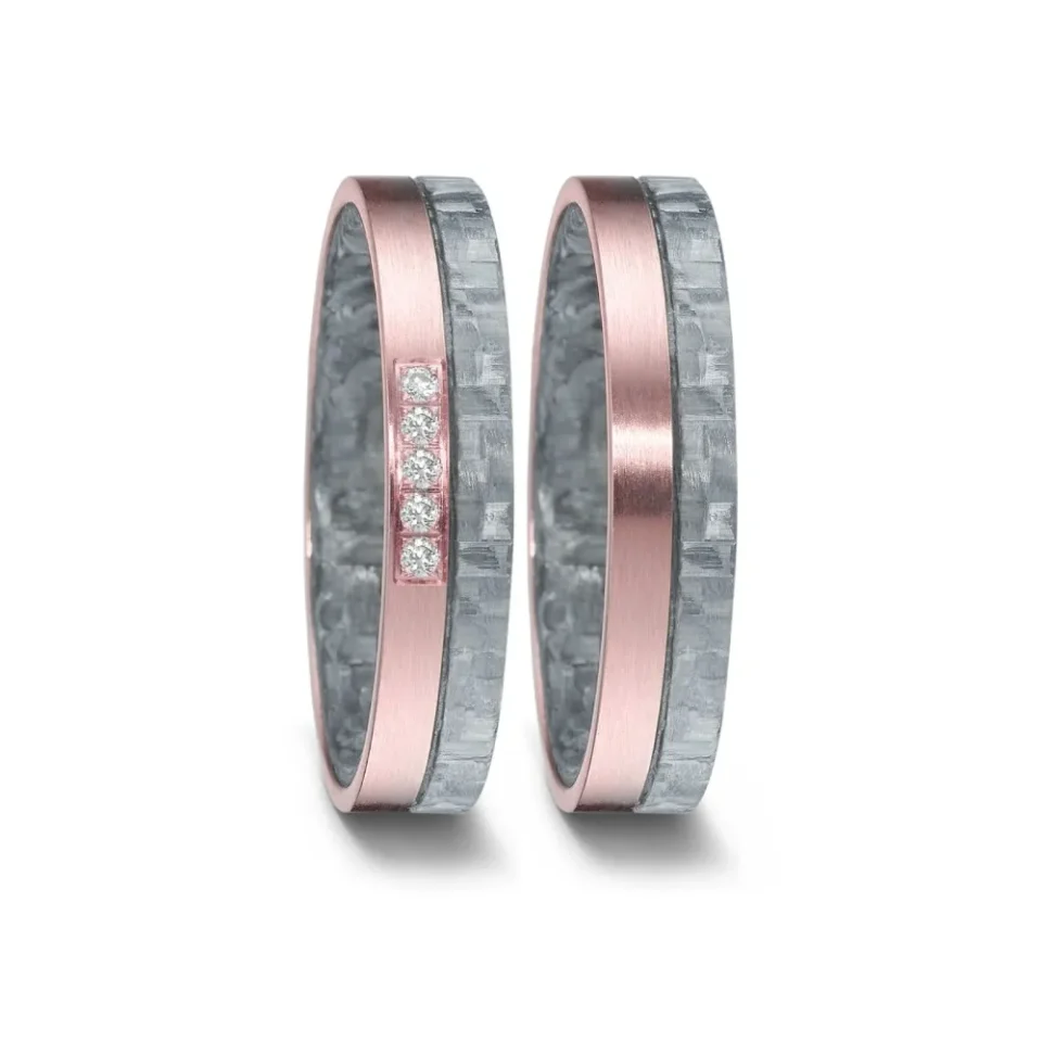 Alianzas de boda de carbono y oro rosado con diamantes