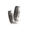 Alianzas de boda de carbono y tántalo con diamantes