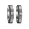 Alianzas de boda de tántalo y carbono con diamantes