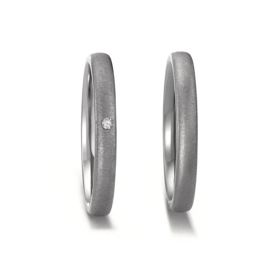 Alianzas de boda de tántalo con diamante