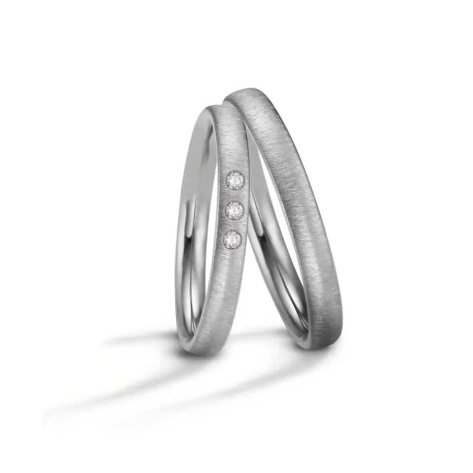 Alianzas de boda de zirconio con diamantes