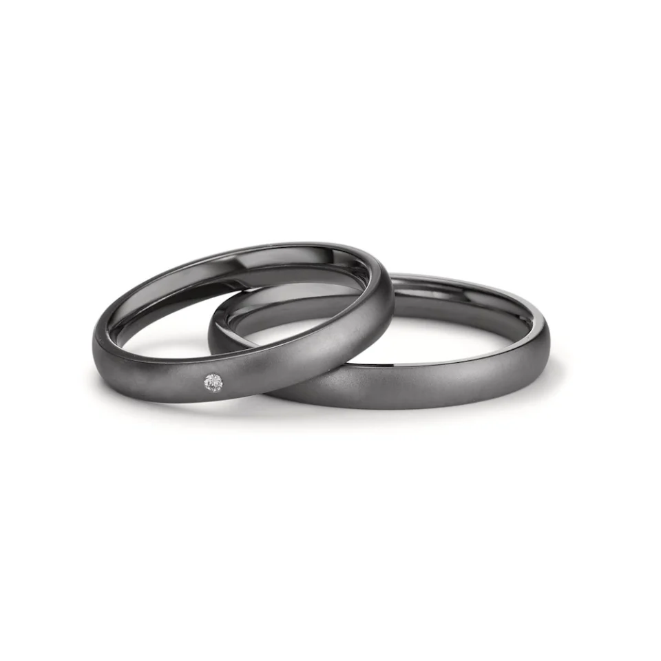 Alianzas de boda de tántalo con diamante