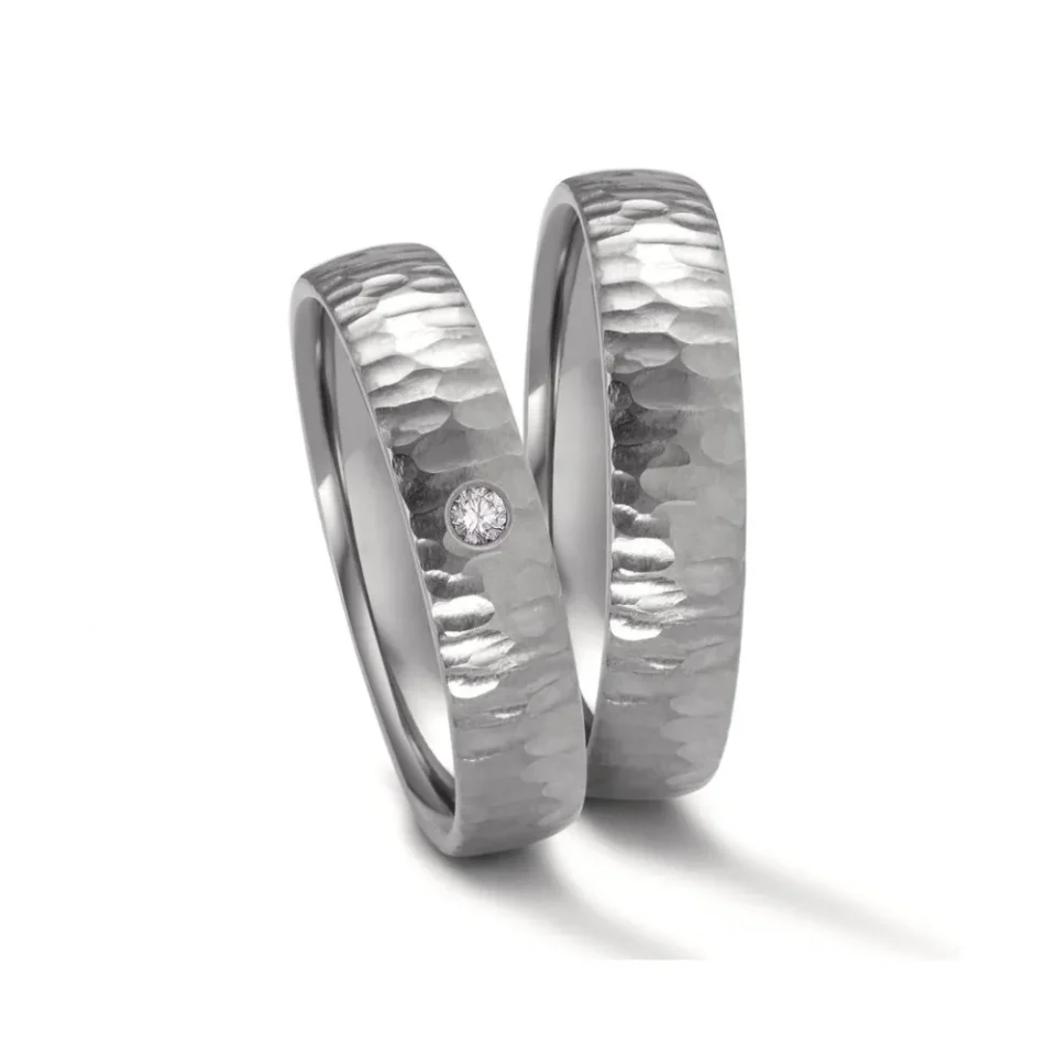 Alianzas de boda de zirconio con diamante