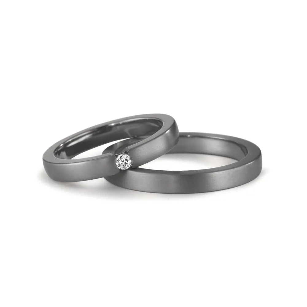 Alianzas de boda de tántalo con diamante
