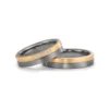 Alianzas de boda de tántalo y oro amarillo con diamantes