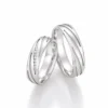 Alianzas de boda de plata con diamantes