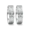 Alianzas de boda de acero con diamante