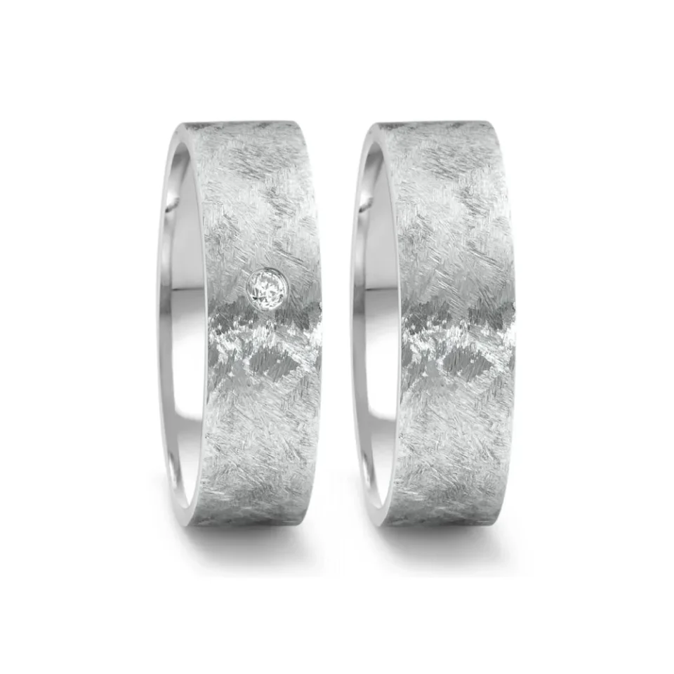 Alianzas de boda de acero con diamante