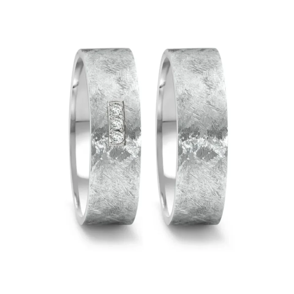Alianzas de boda de acero con diamantes
