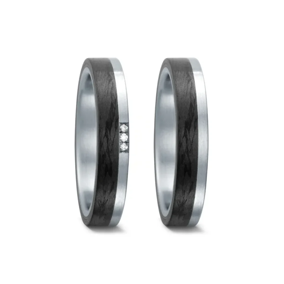 Alianzas de boda de titanio y carbono con diamantes
