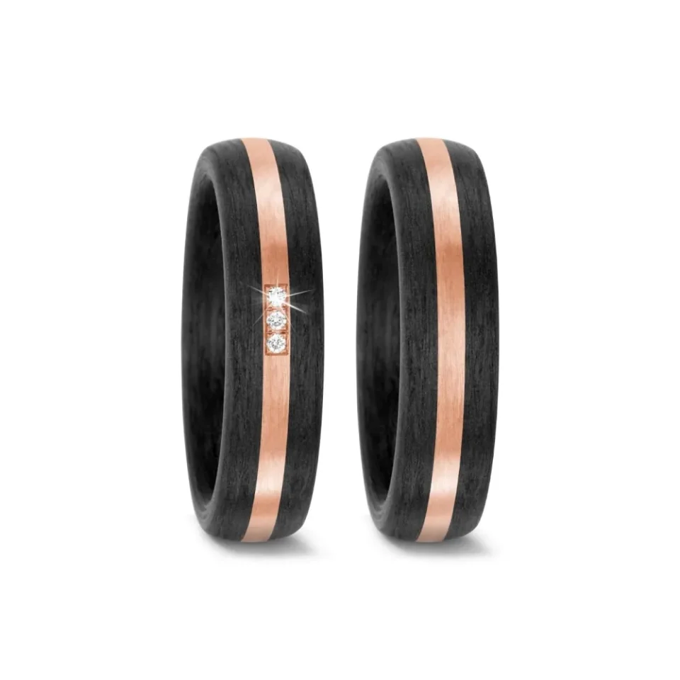 Alianzas de boda de carbono y oro rosado con diamantes